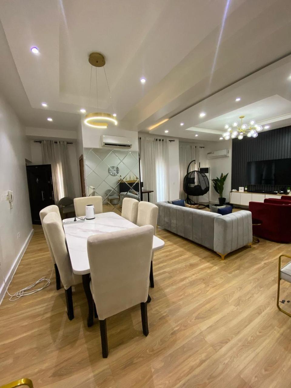 2-Bedroom Furnished Apartment - Lekki لاغوس المظهر الخارجي الصورة